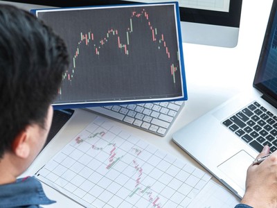 Các bước phát triển của ngành quản lý quỹ tại Việt Nam sẽ phù hợp với xu hướng trên thế giới. Ảnh: Shutterstock.