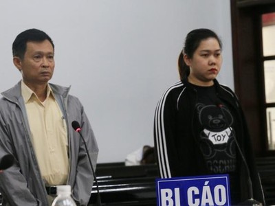 Cựu Giám đốc Sở Ngoại vụ tỉnh Khánh Hòa Nguyễn Quốc Trâm tại tòa.