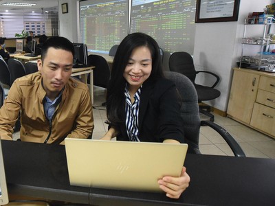 Thị trường giảm tốc không khiến nhà đầu tư e ngại, thậm chí còn giúp họ an tâm hơn về sức bật của thị trường trong thời gian tới. Ảnh: Dũng Minh.