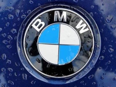 Hầu hết những người nói tiếng Anh đều phát âm sai nhãn hiệu xe BMW