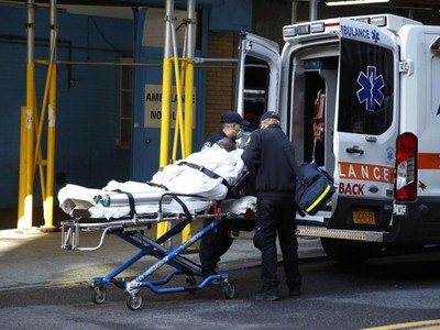 Diễn biến dịch bệnh Covid-19 ở Mỹ vẫn rất phức tạp. (Ảnh: AP).