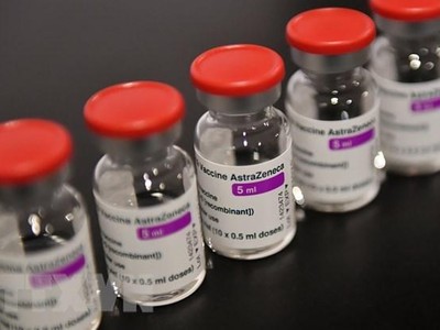 Vắcxin ngừa COVID-19 của hãng dược phẩm AstraZeneca. (Ảnh: PAP/TTXVN).