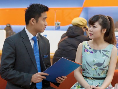 Các ngân hàng sẽ tiếp tục được lợi từ việc chi phí vốn giảm.