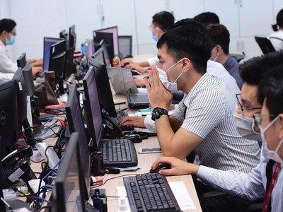 Một trong những mong muốn của nhà đầu tư và các công ty chứng khoán là có môi trường giao dịch thuận lợi.