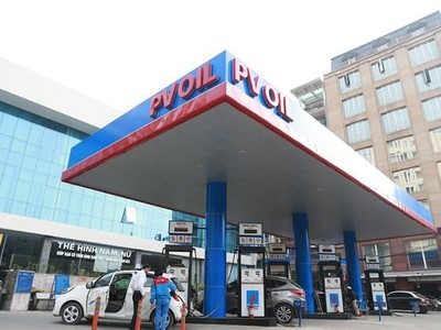 Một điểm bán xăng của PVOil. (Ảnh: Đức Duy/Vietnam+).