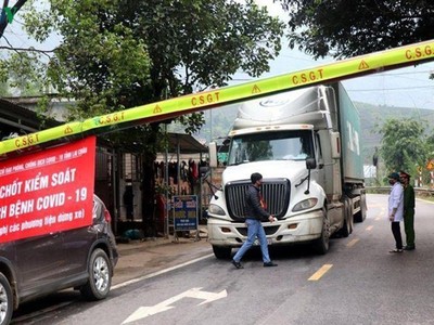 Chốt kiểm soát dịch Covid-19 tại Lai Châu.