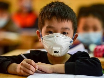 Chiều tối 3/5, Sở GD&ĐT Hà Nội bất ngờ có công văn cho toàn thể học sinh tất cả các cấp nghỉ học từ ngày 4/5.