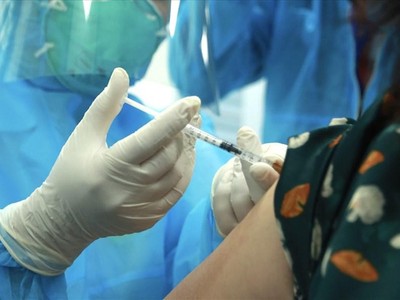 Nữ nhân viên y tế tại An Giang tử vong sau tiêm vaccine COVID-19