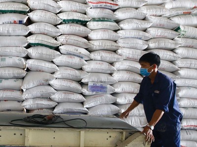 Dịch bệnh Covid-19 diễn biến phức tạp, nhu cầu tích trữ lương thực của nhiều nước trên thế giới gia tăng.
