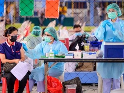 Ngày 7/6, Thái Lan bắt đầu chiến dịch tiêm chủng vaccine Covid-19 quy mô lớn nhất từ trước tới nay. Ảnh: BBC.