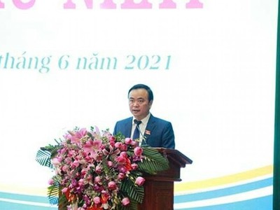 Ông Hà Trung Chiến, Bí thư Thành ủy được tín nhiệm bầu giữ chức Chủ tịch HĐND Thành phố Sơn La khóa XX, nhiệm kỳ 2021-2026.