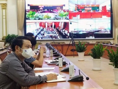 22 quận, huyện và TP. Thủ Đức của TP.HCM đã được Bộ Y tế tập huấn trực tuyến về phương án phòng, chống dịch trong các cơ sở sản xuất, kinh doanh, khu chế xuất, khu công nghiệp (KCN), khu công nghệ cao.