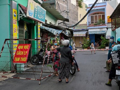 Một khu vực cách ly tại TP.HCM (Ảnh minh hoạ: Hà An).