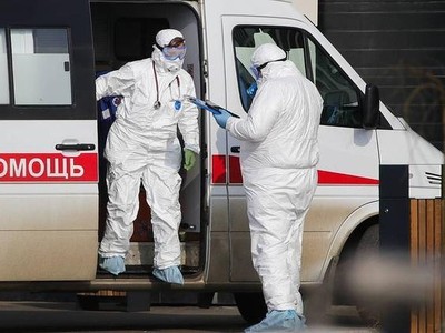 Dịch Covid-19 bùng phát mạnh trở lại ở Nga do biến chủng Delta (Ảnh: TASS).