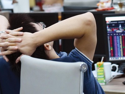 Thanh khoản thị trường tuần qua có dấu hiệu sụt giảm.