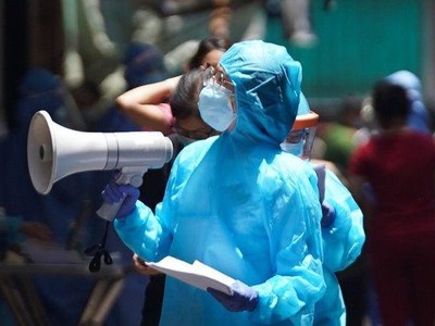 Thông báo khẩn tìm người đến nhà thuốc trên đường Láng Hạ, Hà Nội