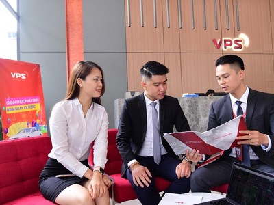 Thị trường chứng khoán 6 tháng đầu năm ghi nhận nhiều tín hiệu lạc quan đặc biệt là với số lượng tài khoản mở mới.