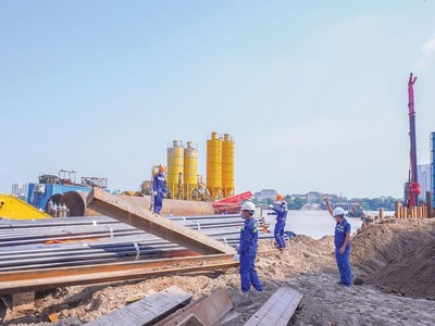 Đầu tư công: Chờ qua đại dịch sẽ bùng nổ, nhiều nhóm ngành hưởng lợi