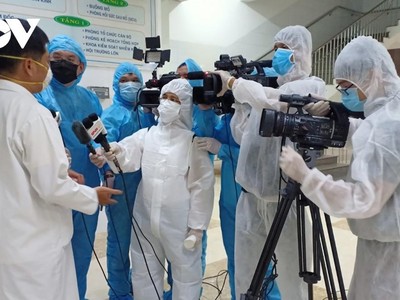 Do ảnh hưởng của dịch Covid-19, các cơ quan báo chí bị sụt giảm nguồn thu nghiêm trọng. (Ảnh minh họa).