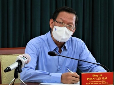 Phó Bí thư Thành ủy TPHCM Phan Văn Mãi.
