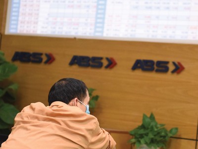 Với cổ phiếu thanh khoản thấp, khả năng tăng giá hay giảm giá hoàn toàn trong tay nhóm cổ đông chi phối doanh nghiệp.