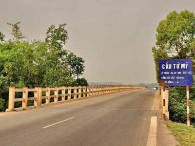 Sở GTVT Phú Thọ đã có văn bản thông báo gia hạn thời gian phân luồng giao thông qua cầu từ 31/8 đến 17h ngày 20/9/2021 để sửa chữa cầu này.