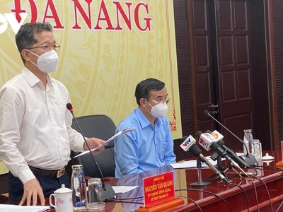 Ông Nguyễn Văn Quảng, Bí thư Thành ủy Đà Nẵng phát biểu tại cuộc họp giao ban Ban Chỉ đạo Phòng chống dịch Covid-19 thành phố.