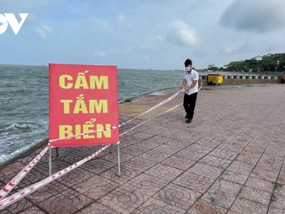 Tỉnh Bà Rịa - Vũng Tàu vẫn chưa cho người dân tắm biển.