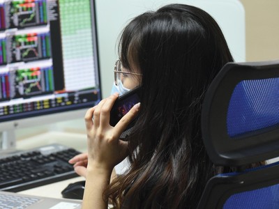 Thị trường sau nhiều phiên tích lũy vẫn khá ổn ở mốc 1.330 điểm