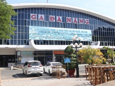 Ga Đà Nẵng khởi động vận chuyển hành khách trở lại sau thời gian Đà Nẵng "phong thành" chống dịch COVID-19.