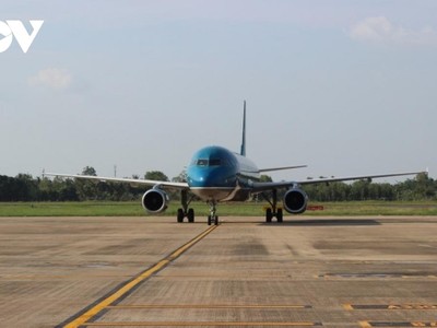 Cần Thơ thống nhất mở lại 7 đường bay nội địa.