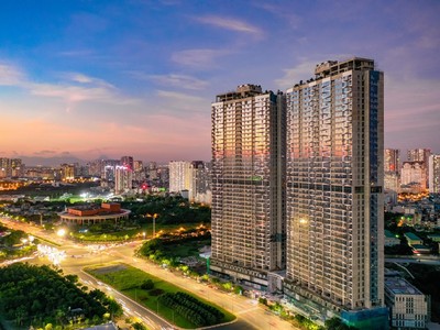 Tọa lạc tại trung tâm Mỹ Đình, The Matrix One đang trong quá trình hoàn thiện (ảnh chụp dự án tháng 10/2021).