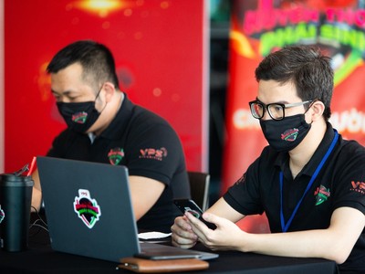 Vòng Đối đầu tiếp theo của Huyền thoại phái sinh: Thế trận khó đoán định, gay cấn tới phút chót