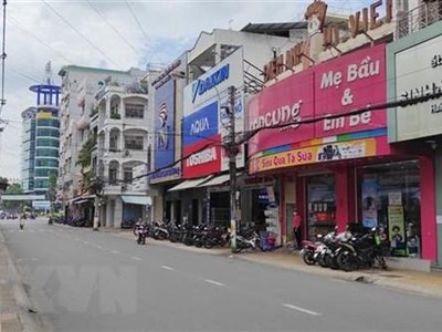 Tuyến đường Hai Bà Trưng (thành phố Sóc Trăng). (Ảnh: Chanh Đa/TTXVN).