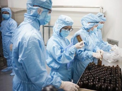 Các doanh nghiệp đều vừa gấp rút sản xuất các đơn hàng cuối năm vừa lên kế hoạch thưởng Tết cho người lao động.