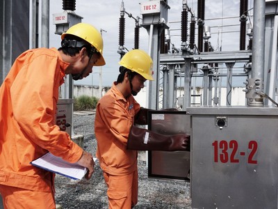 Tiêu thụ điện ở miền Bắc vẫn tăng 10%