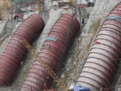 Hoạt động của HEC gặp nhiều khó khăn vì thiên tai, dịch bệnh.