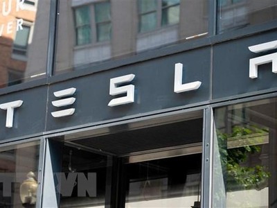 Một cửa hàng của Tesla tại Washington, DC, Mỹ. (Ảnh: AFP/TTXVN).