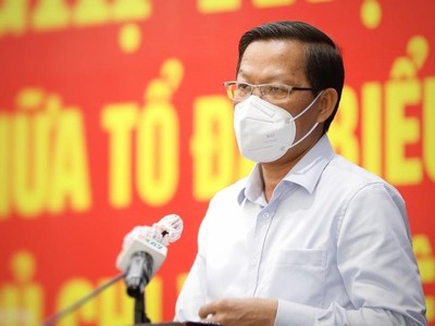 Ông Phan Văn Mãi, Chủ tịch UBND TPHCM.