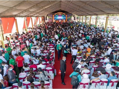 Hơn 2.000 khách hàng tham dự lễ giới thiệu dự án 5F Capella tạo nên sức nóng cho bất động sản Tân Uyên.