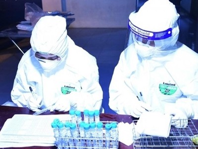 Người từ vùng đỏ về Hải Dương ăn Tết phải có kết quả xét nghiệm SARS-CoV-2 âm tính trong vòng 72 giờ. (Ảnh minh hoạ)