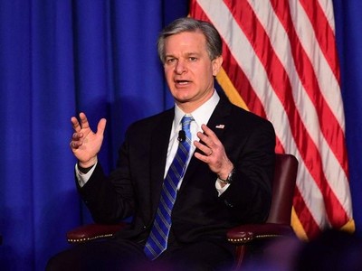 Giám đốc FBI Christopher Wray (Ảnh: AFP).