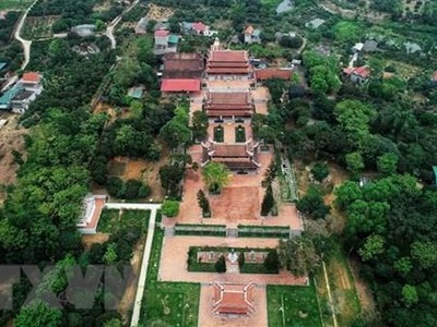 Chùa Quỳnh Lâm thuộc Khu di tích lịch sử nhà Trần (thị xã Đông Triều, Quảng Ninh) là một trong các ngôi chùa nổi tiếng của Việt Nam. Xưa kia chùa là một trung tâm Phật giáo quan trọng của dòng thiền Trúc Lâm. (Ảnh: Thành Đạt/TTXVN).