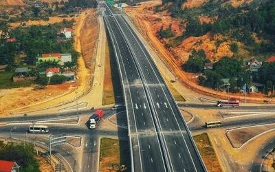 Hé dần phương án thu hồi vốn tuyến cao tốc Bắc - Nam