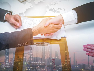 Cỗ xe M&A duy trì tốc độ cao