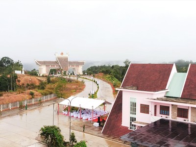 Cửa khẩu quốc tế Nam Giang.