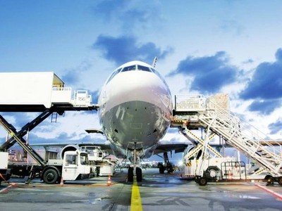 Việc IPP Air Cargo đẩy nhanh tiến độ gia nhập thị trường hàng không vận tải hàng hóa đã kiến các hãng hàng không nội địa đang phải cân nhắc điều chỉnh chiến lược kinh doanh.