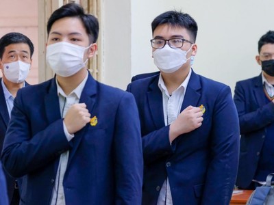 Hôm nay, nhiều địa phương cho học sinh trở lại trường