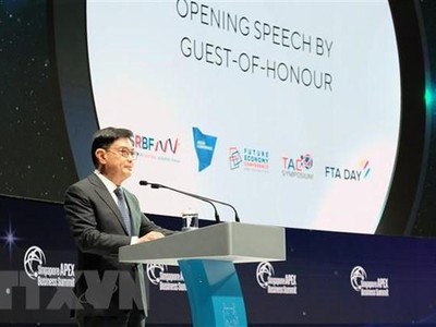 Phó Thủ tướng Heng Swee Keat phát biểu khai mạc Thượng đỉnh Kinh doanh Singapore Apex 2022 ngày 22/3. (Ảnh: Lê Dương/TTXVN).