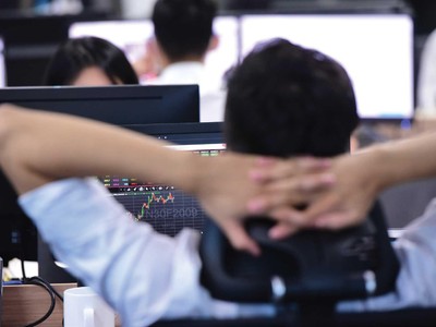 Các cổ phiếu nóng, giá tăng giảm theo mô hình cây thông vốn nhiều rủi ro sẽ càng trở nên mong manh... 